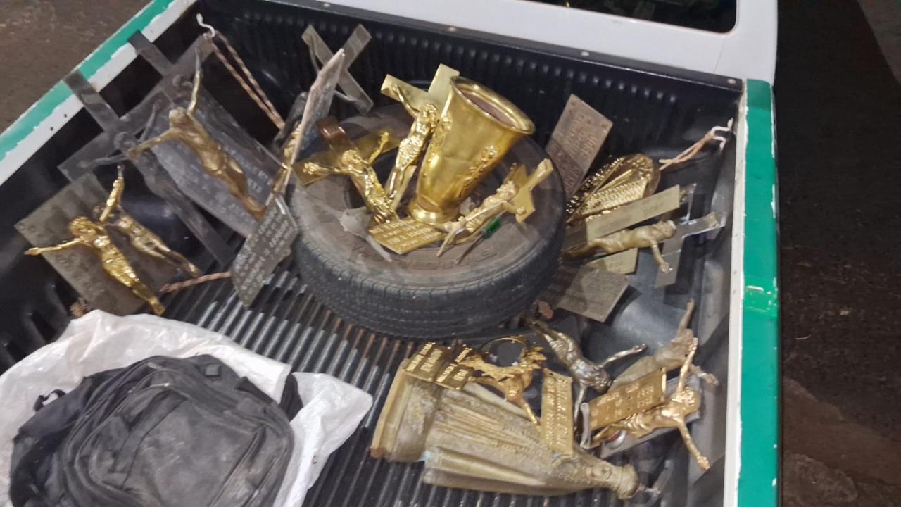 Foto 7 de 7 — Criminosos tentam novo furto em 24 horas no cemitério São Bento; entenda o caso